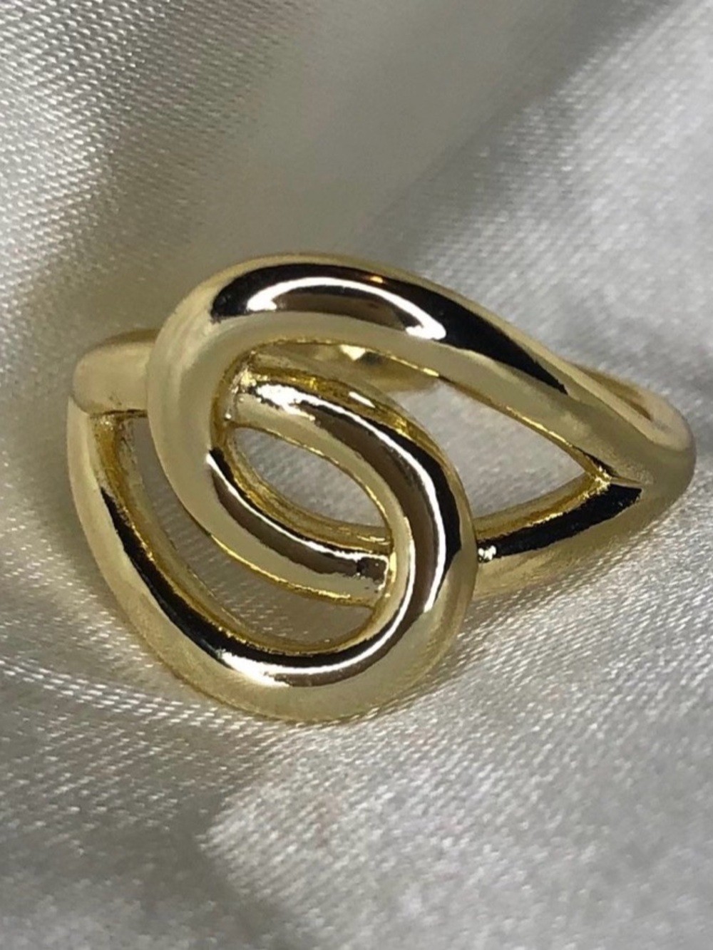 Polished Gold Twist Knot Ring